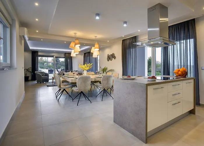 Villa Una 빌라 풀라