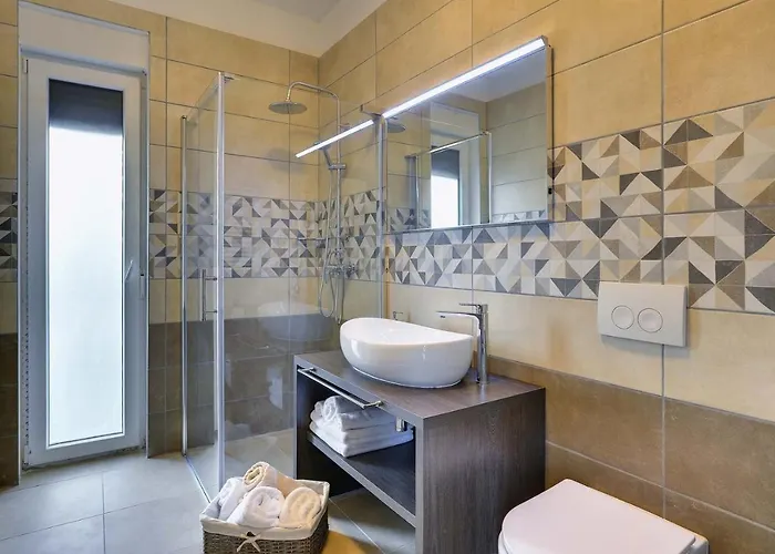 Villa Una Villa Pula